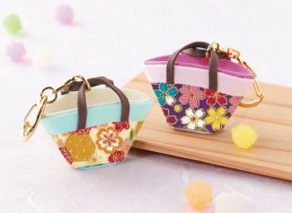 縫わずに作る！和のミニ着物キーホルダー - パナミ手芸の総合